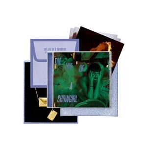 BRAND NEW TAYLOR SWIFT THE LIFE OF A SHOWGIRL IT’S RAPTUROUS DELUXE CD SEALED